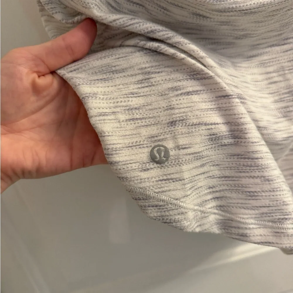 lululemon athletica excellent size